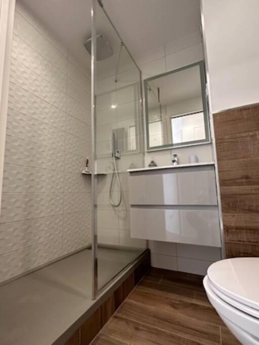 "Le Filet Du Lac" Appartement Atypique, 5 Personnes, Duplex, Vue Lac, Acces Parc Aquatique Gratuit Talmont-Saint-Hilaire 外观 照片